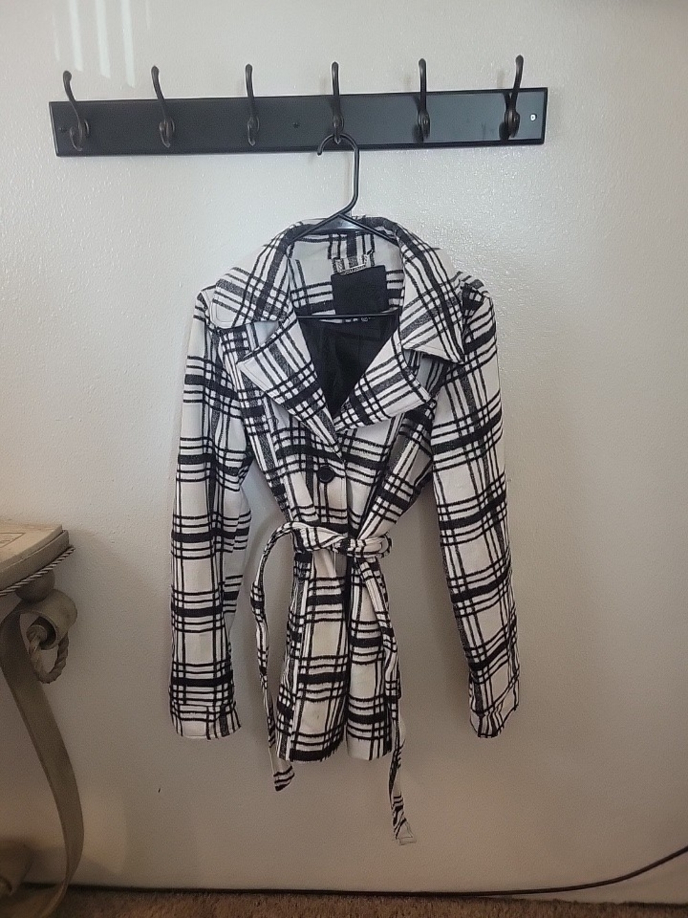 JouJou Women's XL Plaid Pea Coat Black White Button Belted Jacket